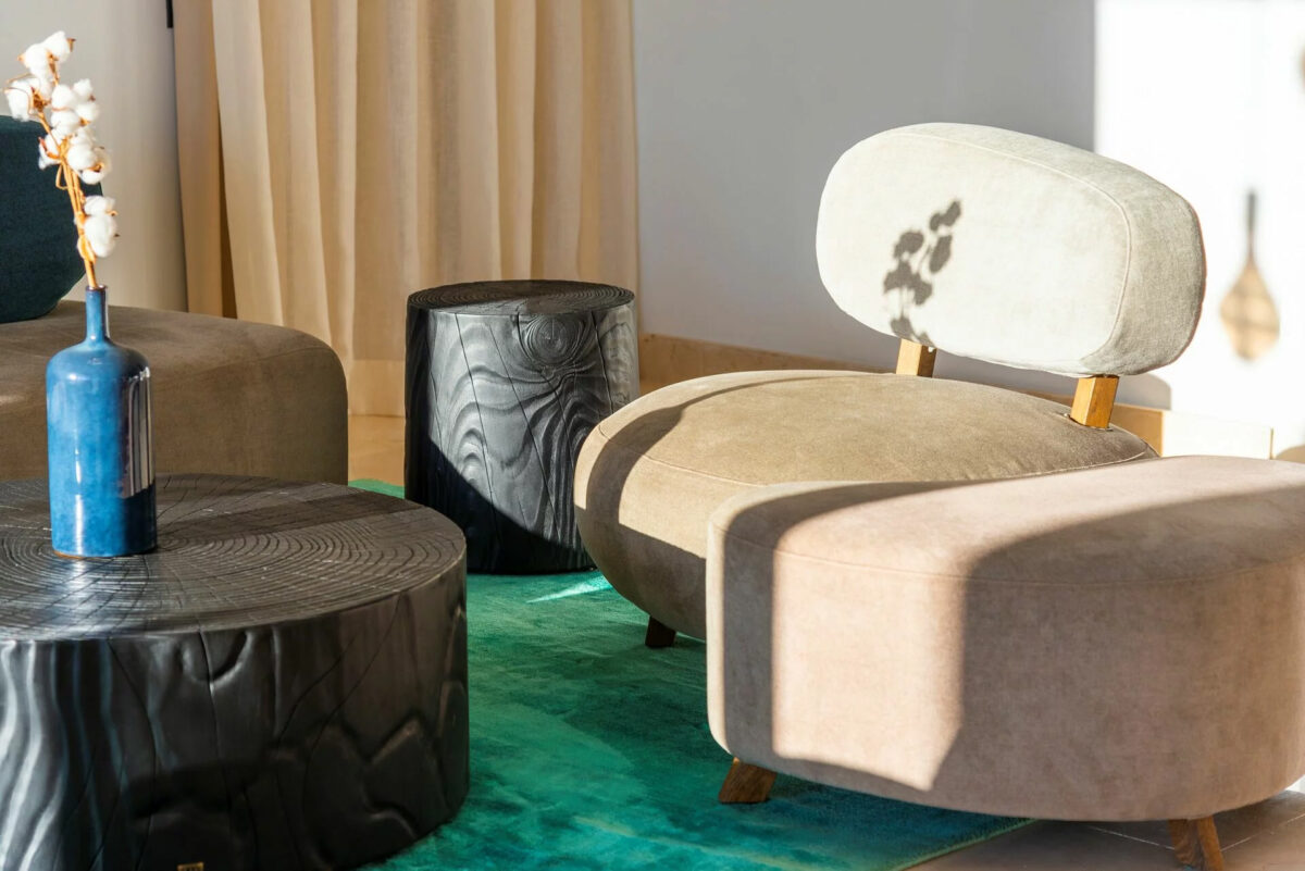 Credits Almodóvar Villas, Peter Kiss